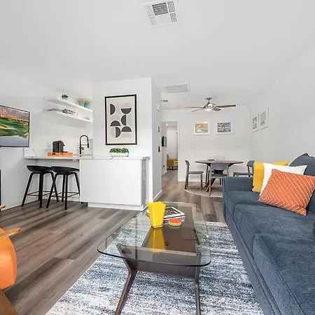 The 1 At Biarritz-Remodeled 1 Bedroom In Downtown Ps Palm Springs Exterior photo