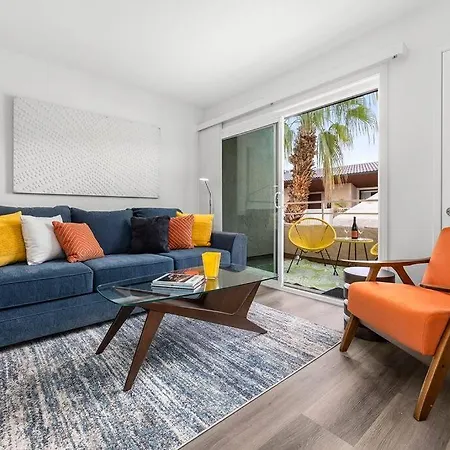 The 1 At Biarritz-Remodeled 1 Bedroom In Downtown Ps Palm Springs Exterior photo