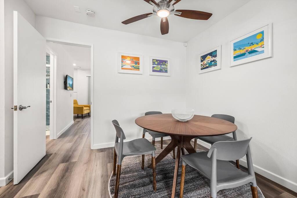 The 1 At Biarritz-remodeled 1 Bedroom In Downtown Ps Palm Springs