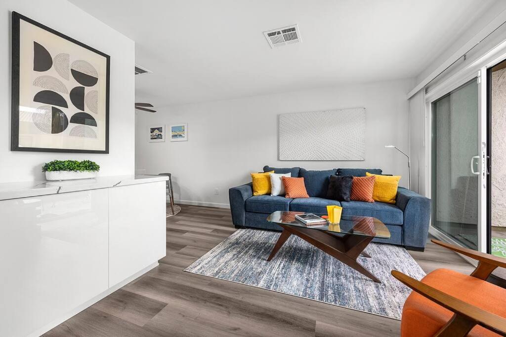 The 1 At Biarritz-remodeled 1 Bedroom In Downtown Ps Apartment