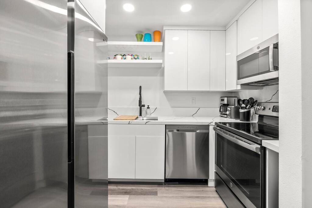 Apartment The 1 At Biarritz-remodeled 1 Bedroom In Downtown Ps